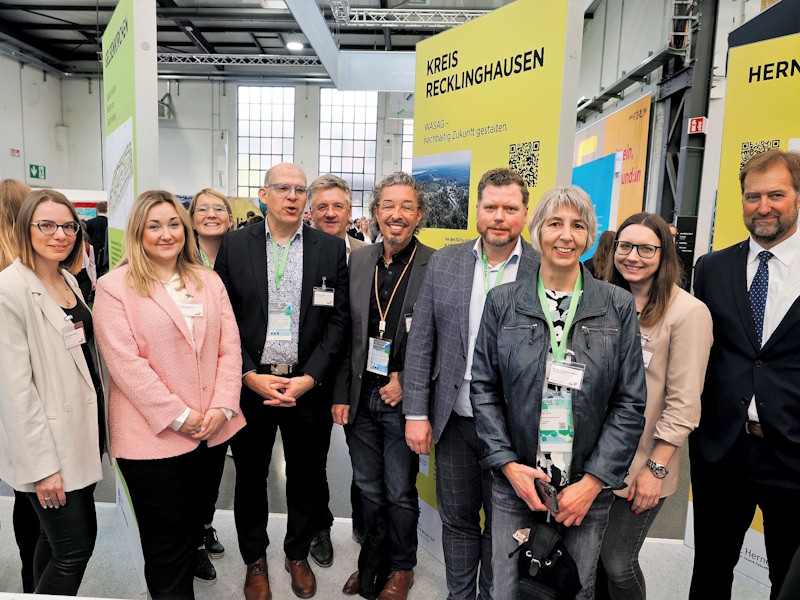 Am Gemeinschaftsstand (Quelle: RVR)