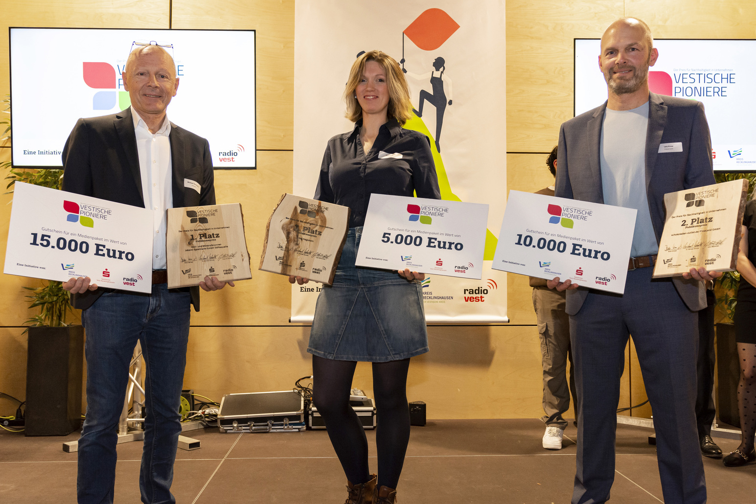 Die Publikumsgewinner: Die Stiftsquelle aus Dorsten, die FineLand GmbH aus Recklinghausen und der Hof Hagedorn aus Haltern am See.